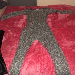 Soft Cotton Jumper w/ Distressed Legs